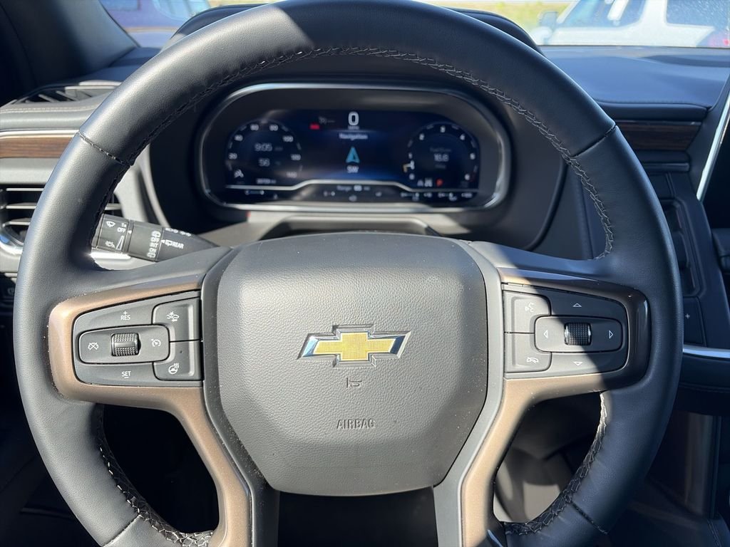Used 2024 Gray Chevrolet High Country image 14