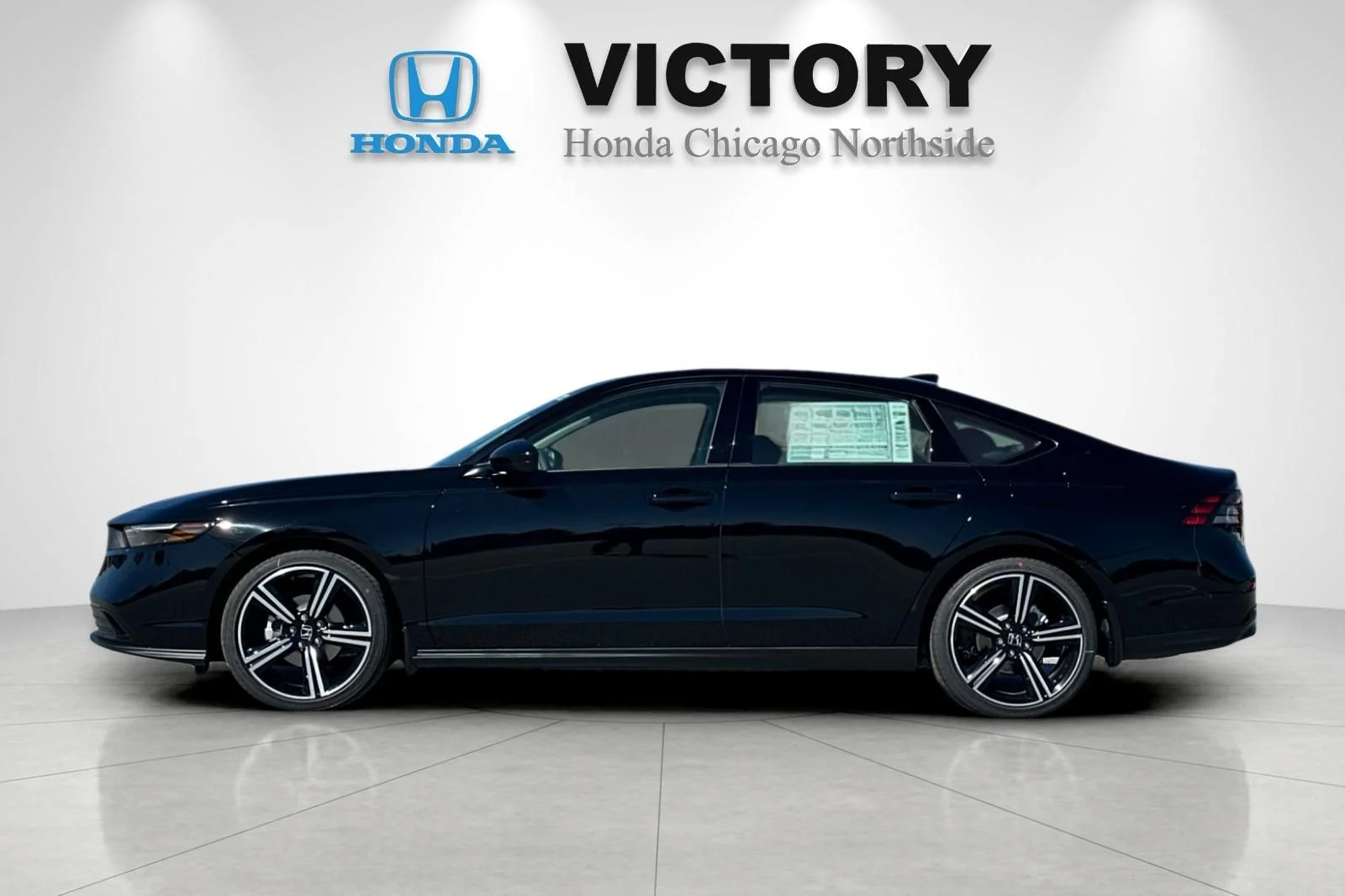 New 2026 Crystal Black Pearl Honda SE image 2