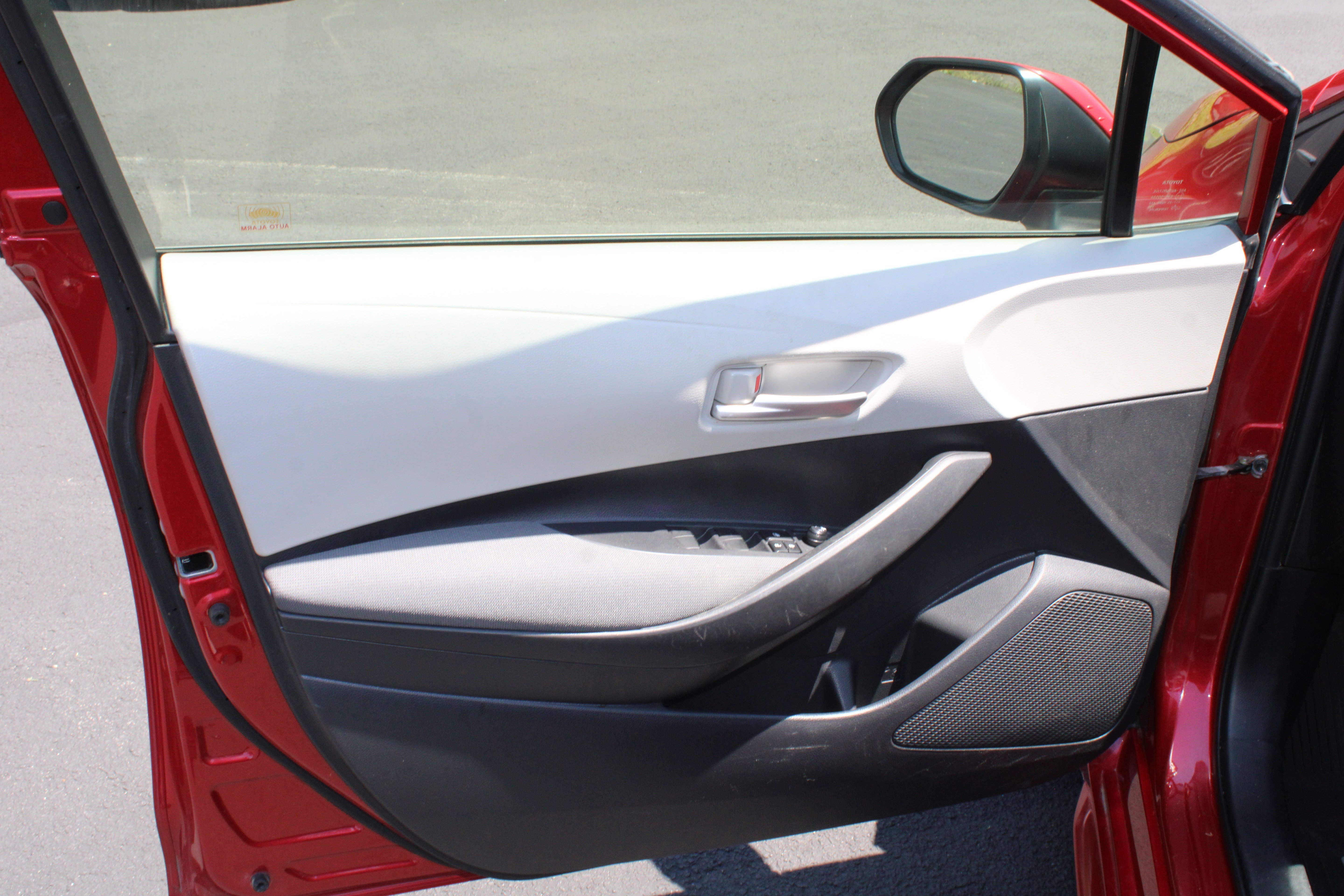 Used 2020 Barcelona Red Metallic Toyota LE image 13