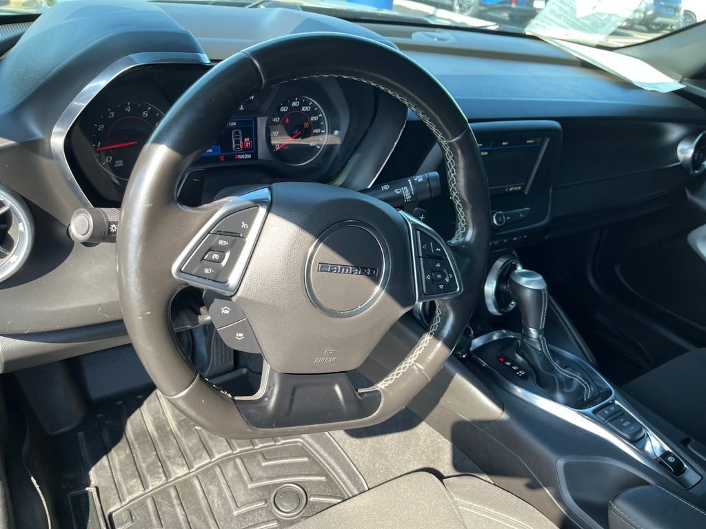 Used 2019 Black Chevrolet 1LT image 14