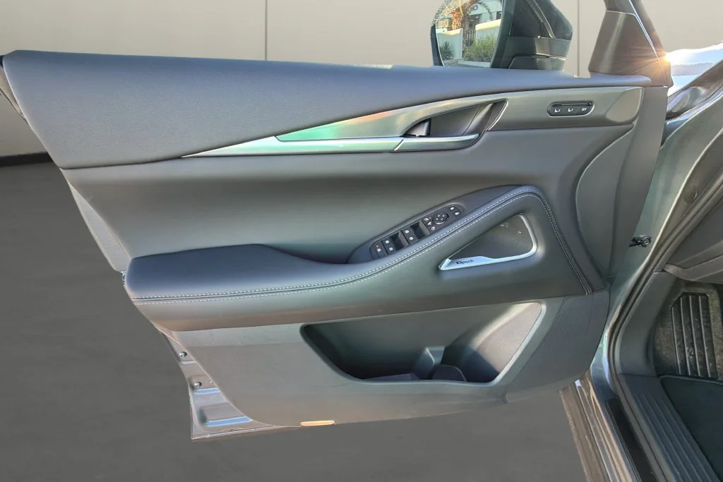 New 2027 GRAPHITE SHADOW INFINITI Sport AWD image 14