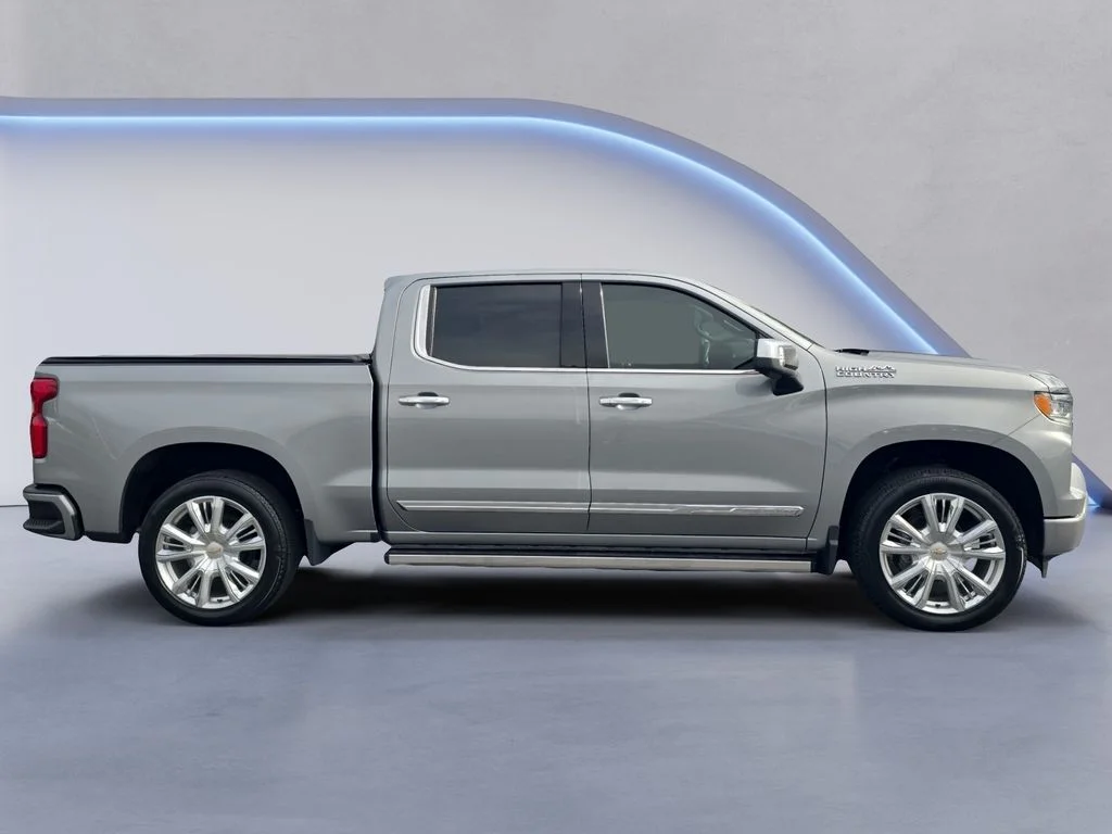 Used 2024 Sterling Gray Metallic Chevrolet High Country image 7