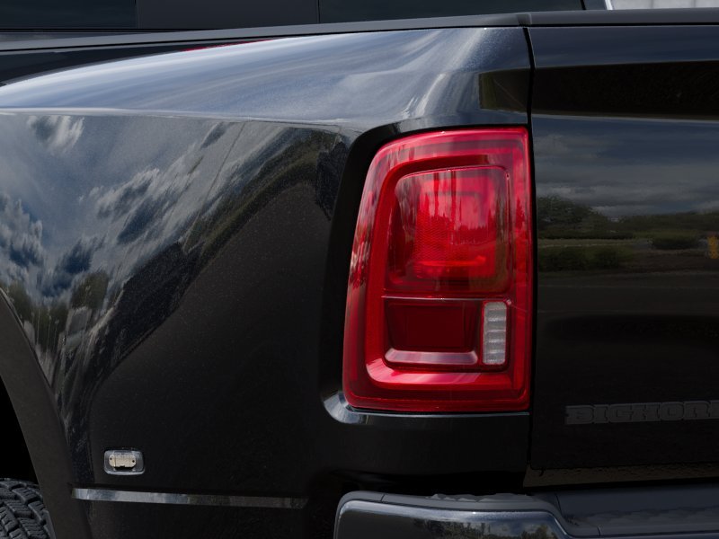 New 2027 Diamond Black Crystal Pearlcoat RAM BIG HORN image 5