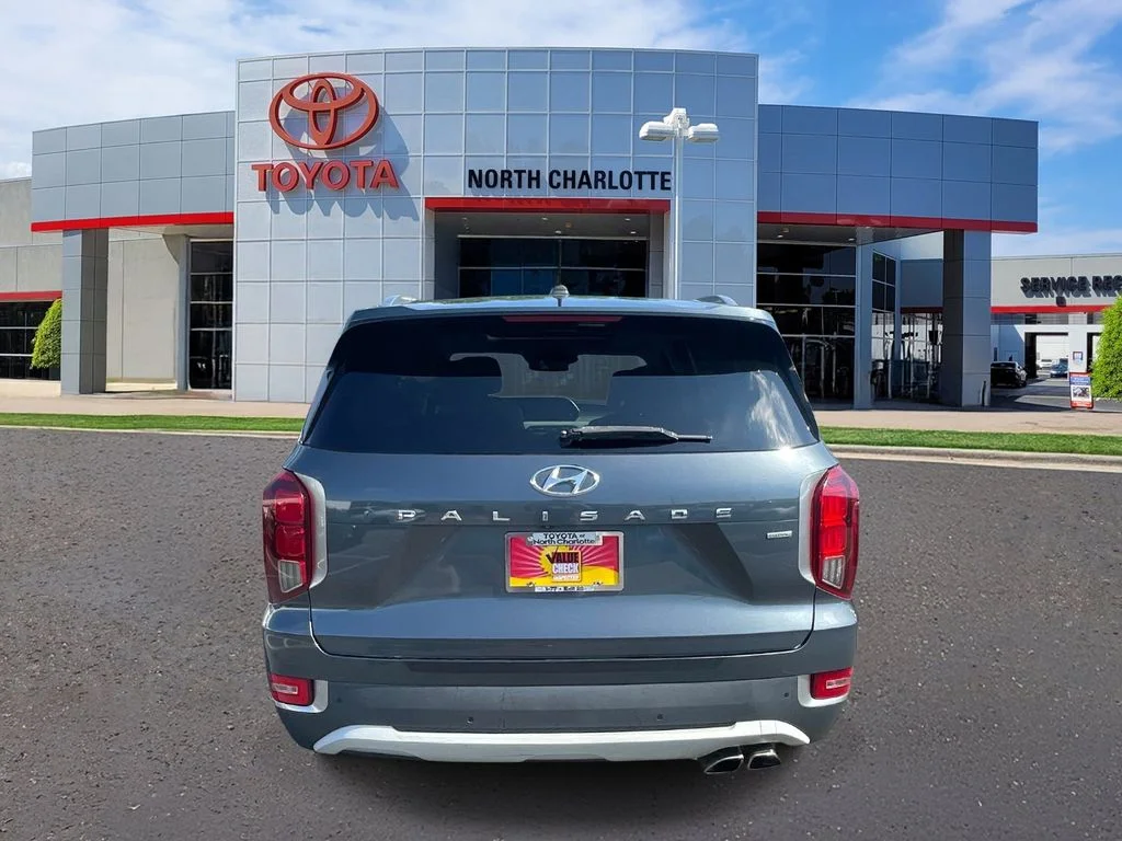 Used 2020 Gray Hyundai SEL image 6