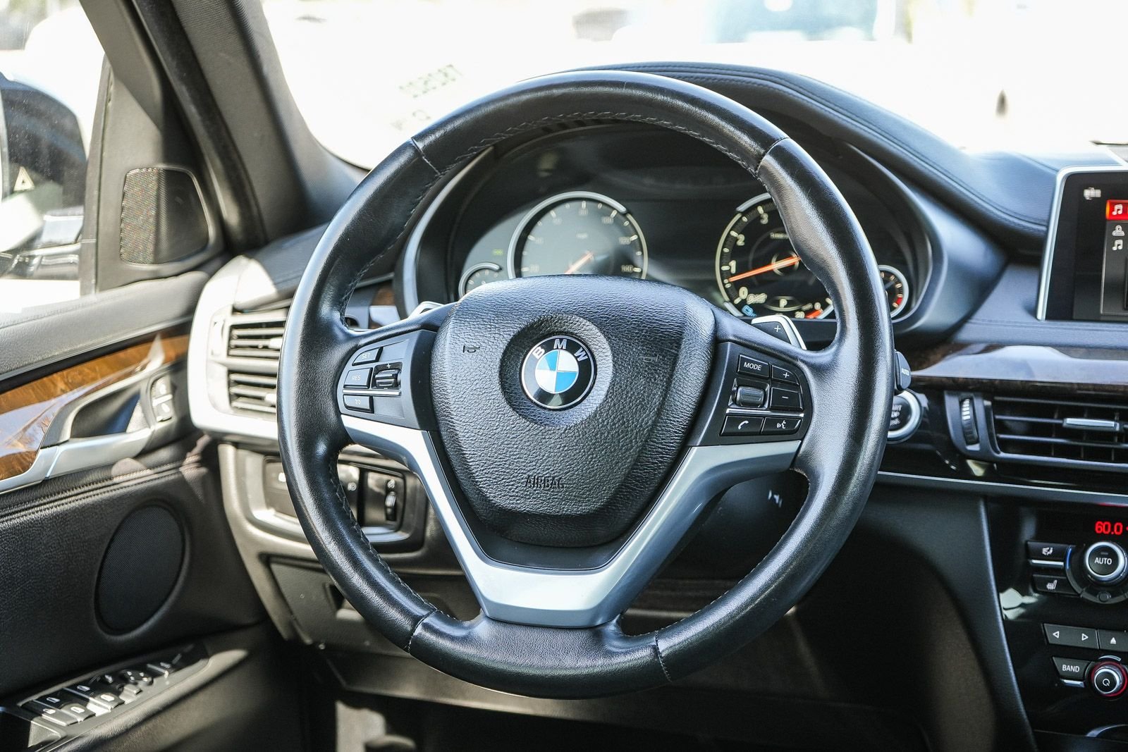 Used 2019 Space Gray Metallic BMW xDrive35i image 20