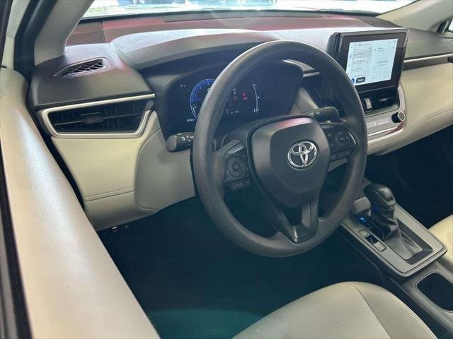 Certified Used 2026 WIND CHILL PEARL* Toyota  image 12