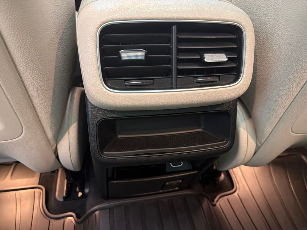 Certified Used 2022 Black Mercedes-Benz GLE 350 image 24