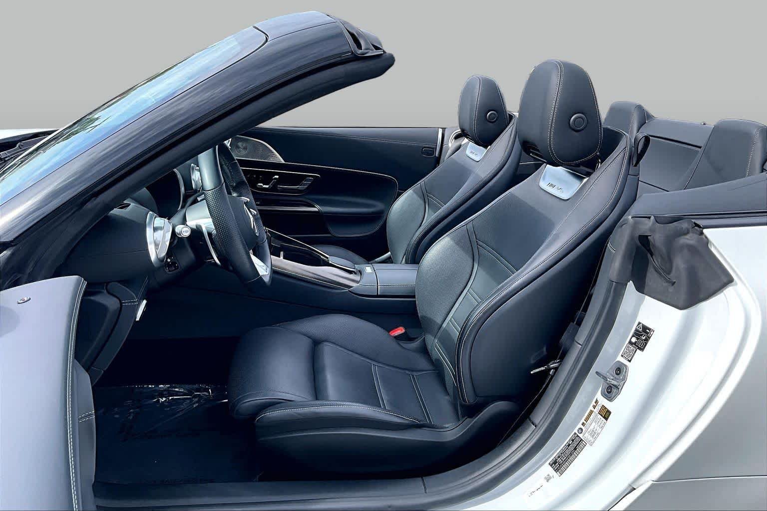 Certified Used 2022 MANUFAKTUR Moonlight White Metallic Mercedes-Benz AMG® SL 55 image 8