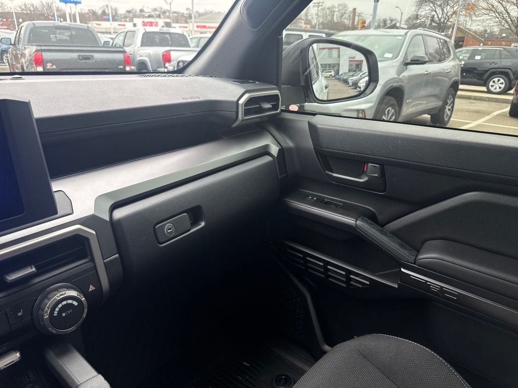 2025 Toyota 4Runner TRD Off-Road - Photo 25