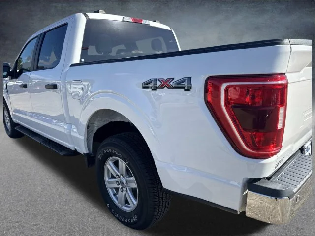 Used 2021 White Ford XLT image 18
