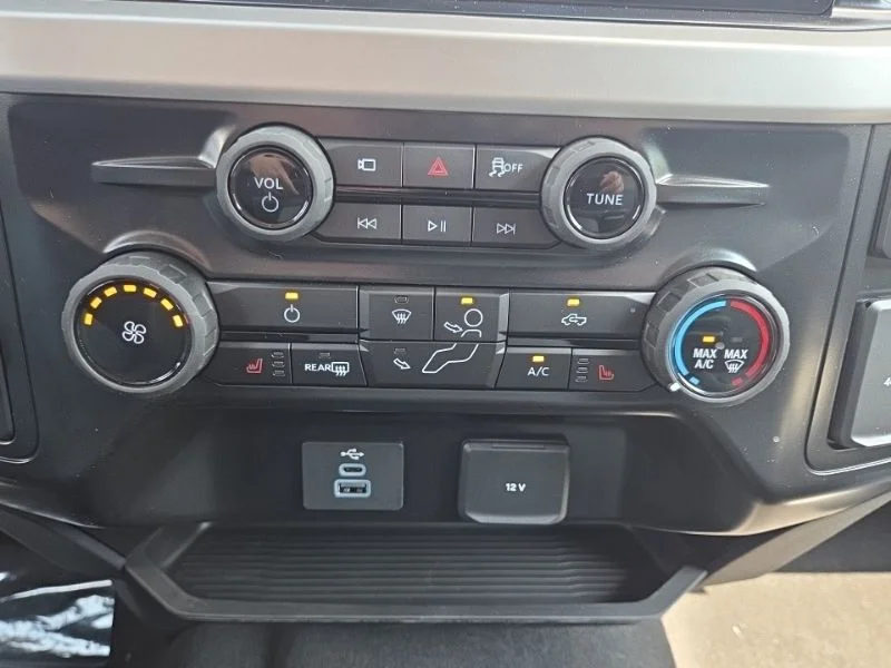 New 2026 Carbonized Gray Metallic Ford F-250® XLT image 43