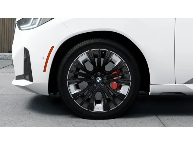 New 2026 Alpine White BMW 30 xDrive image 7