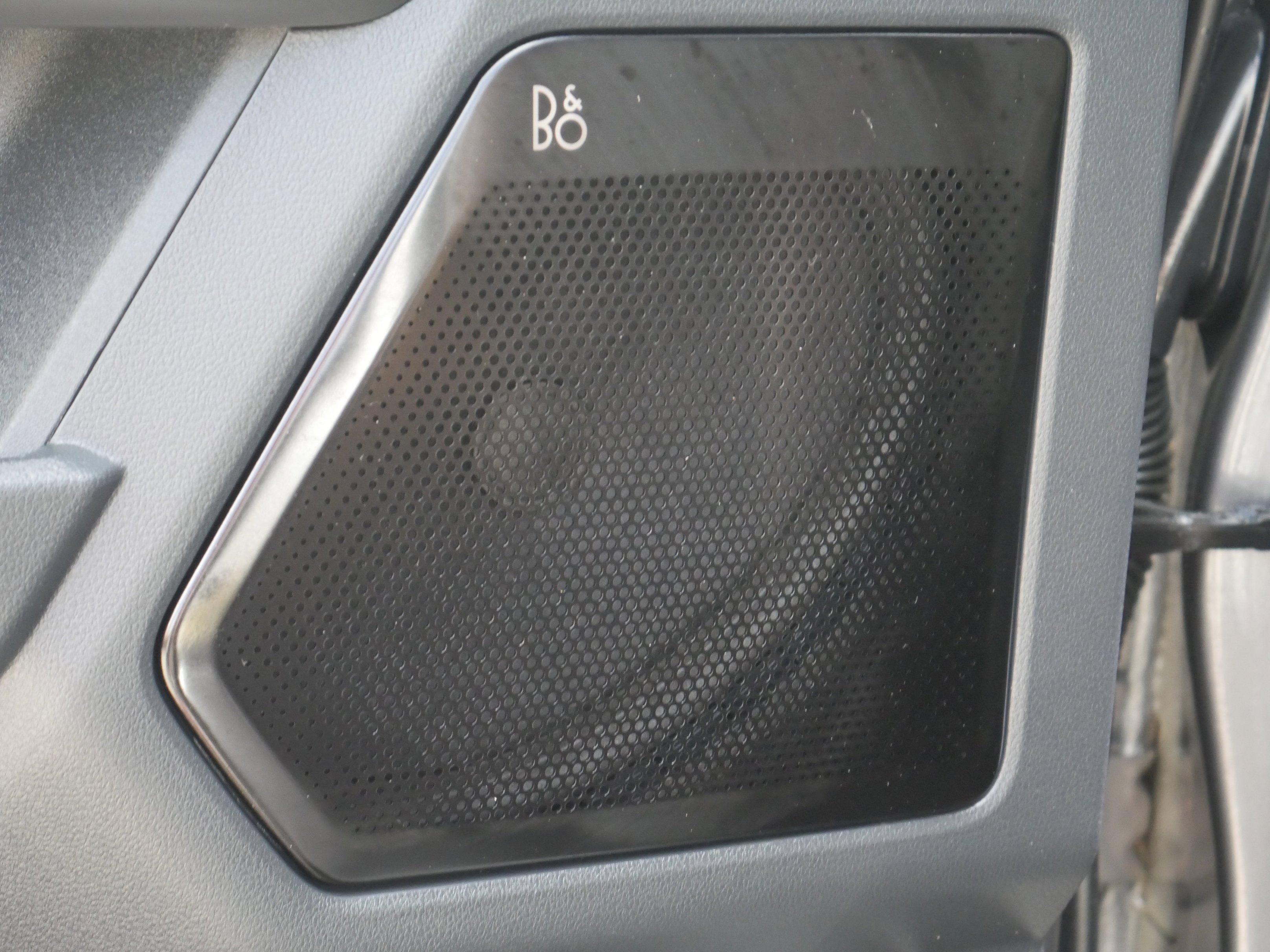 Certified Used 2025 Gray Ford Tremor image 40