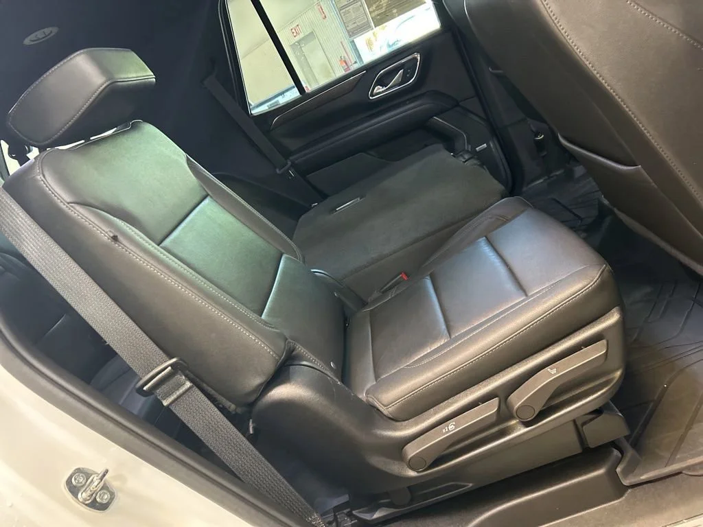 Used 2023 Summit White Chevrolet LT image 20