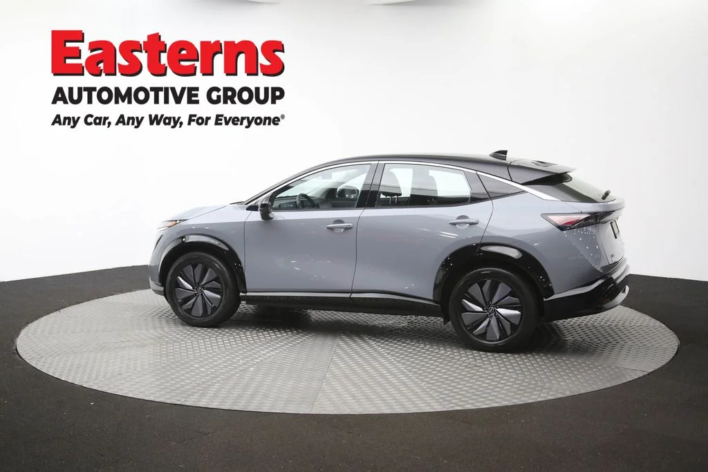 Used 2023 Gray Nissan VENTURE+ image 60