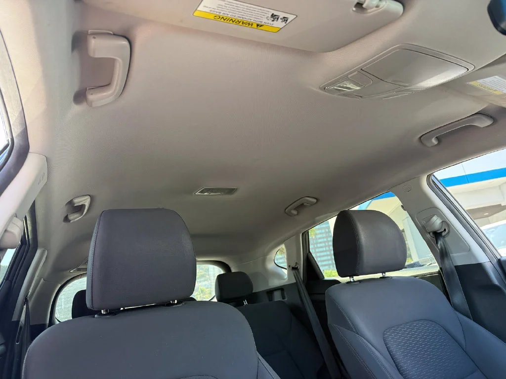 Used 2019  Hyundai Value image 16