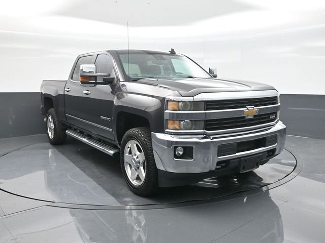 Used 2015 Gray Chevrolet LTZ image 8