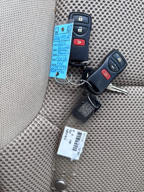 Used 2012 Red Nissan SV image 27