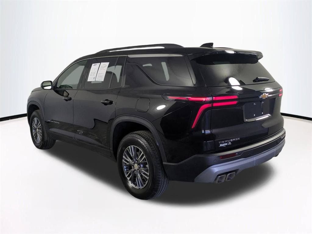 2026 Chevrolet Traverse LT - Photo 7