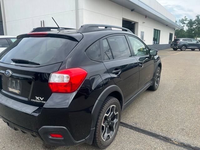 Used 2015 Crystal Black Silica Subaru Limited image 3