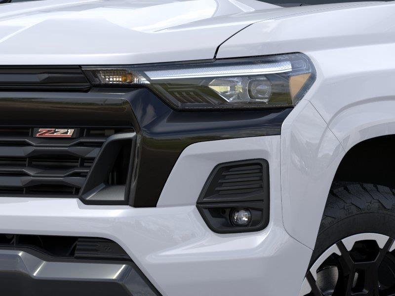 Used 2026 Summit White Chevrolet Z71 image 15