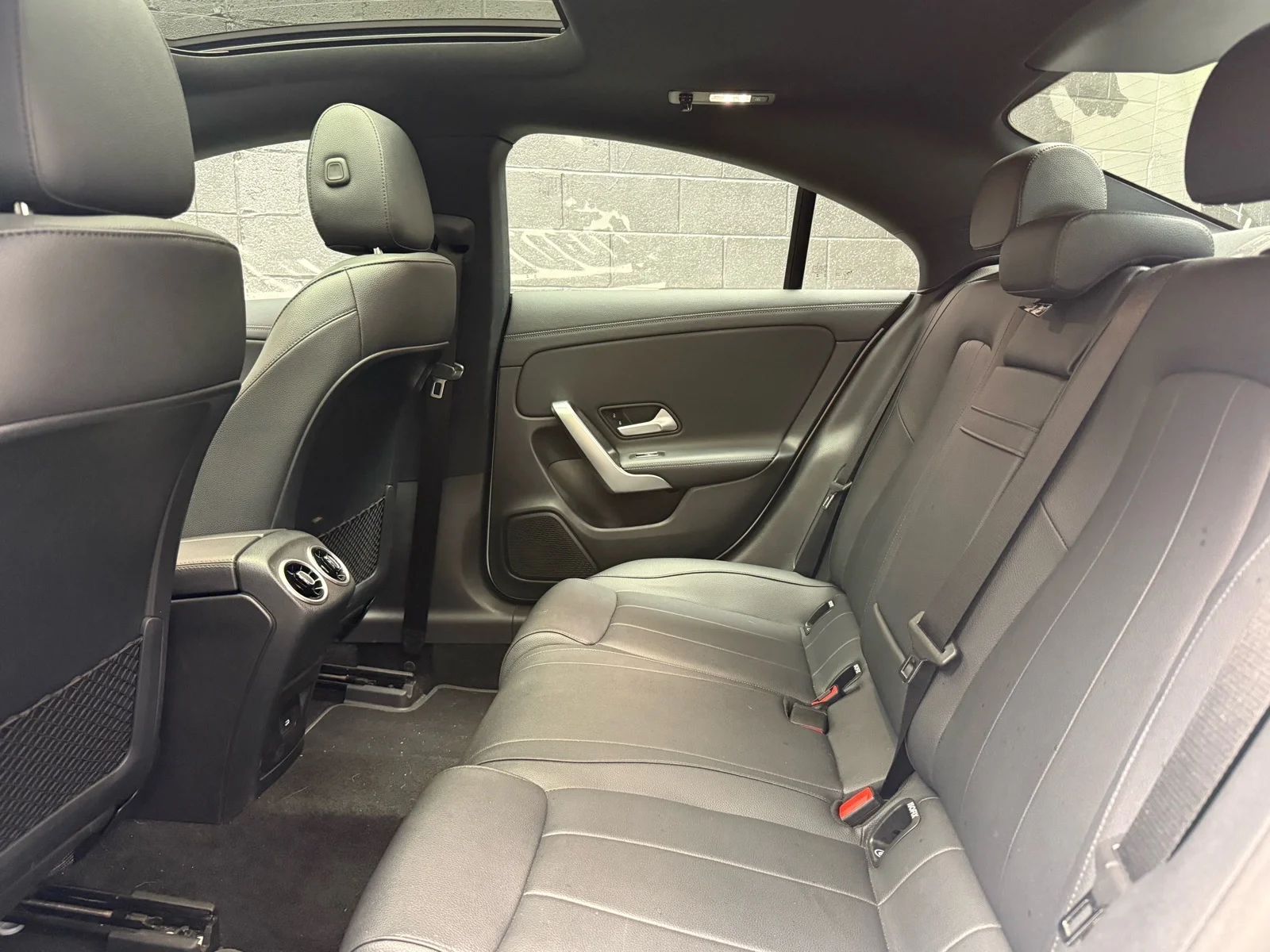 Used 2025 Polar White (149) Mercedes-Benz CLA 250 image 30