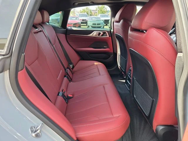 Used 2023 Gray BMW eDrive40 image 21