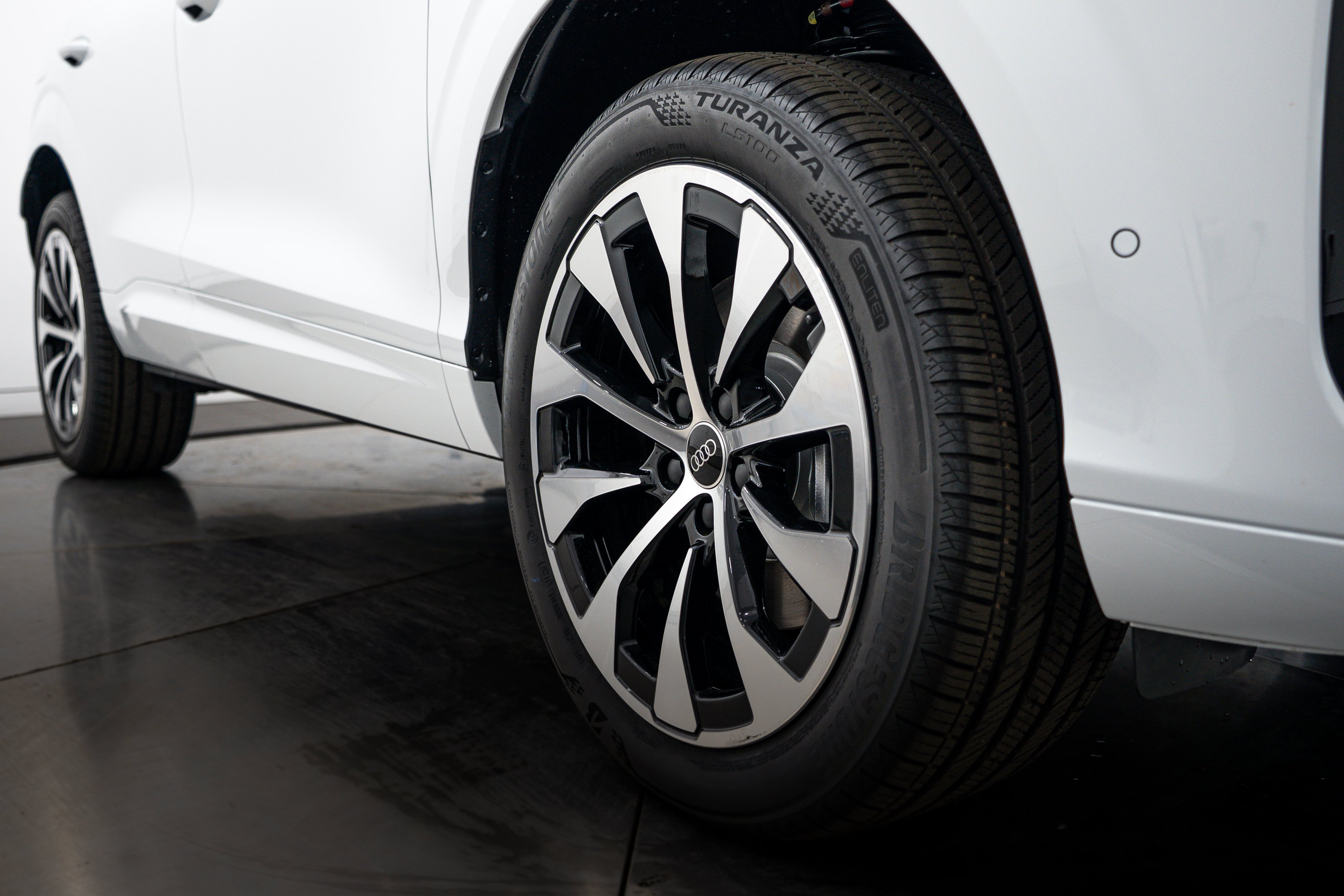 New 2026 Glacier White Audi S line image 21