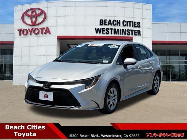 Certified Used 2023 CLASSIC SILVER METALLIC Toyota  image 6