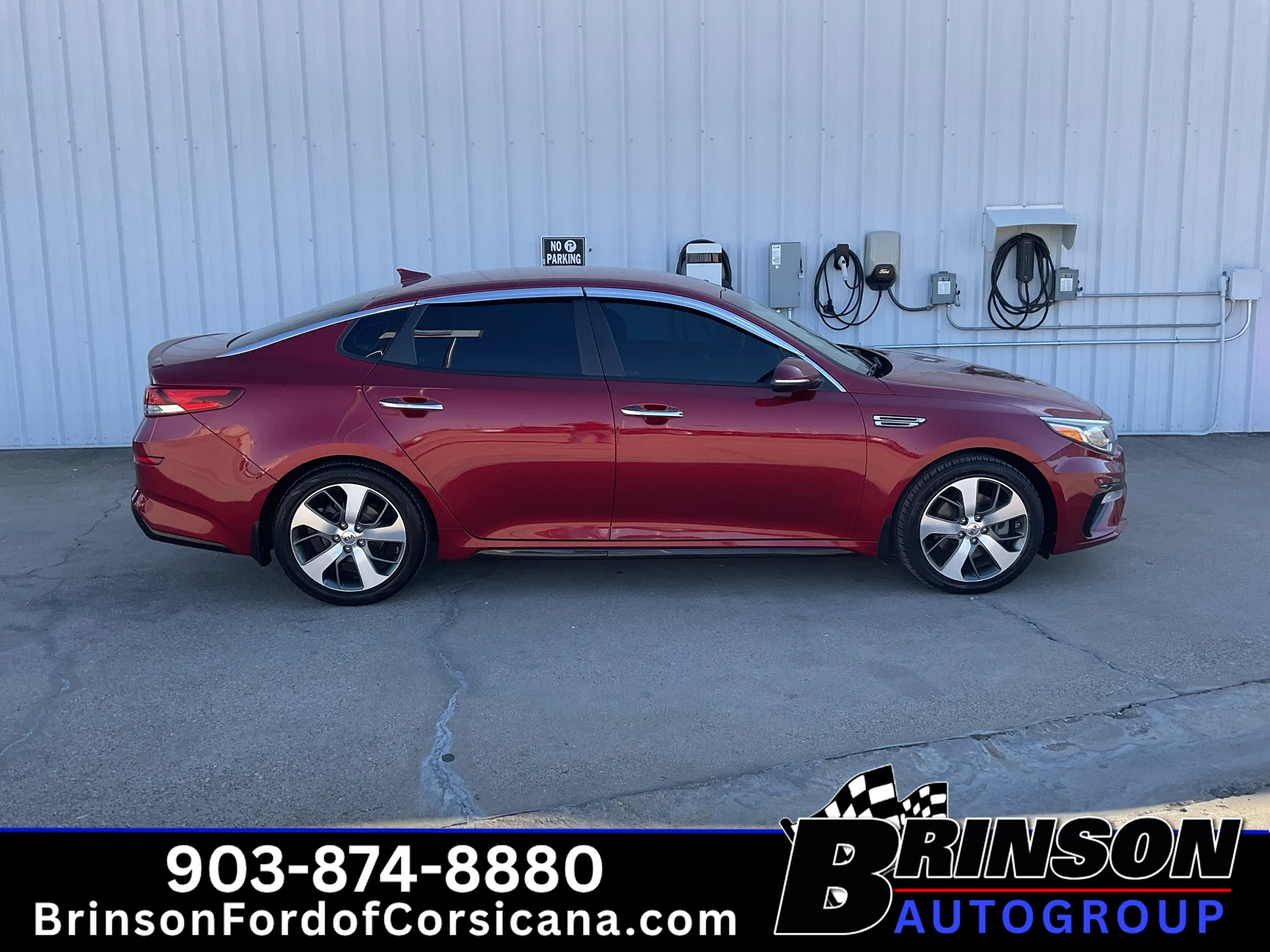 Used 2019 Passion Red Kia S image 8