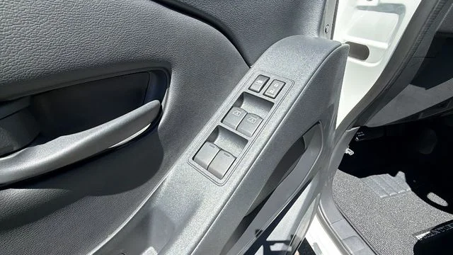 New 2026 Glacier White Nissan Crew Cab S image 18