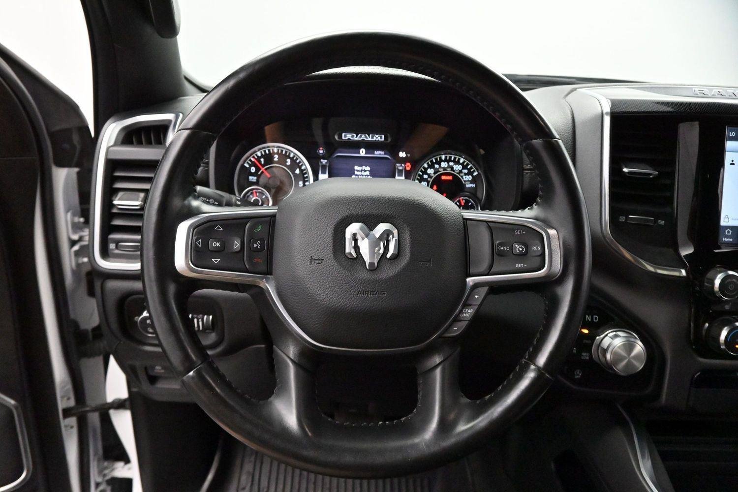 Used 2022 White Ram Laramie image 15