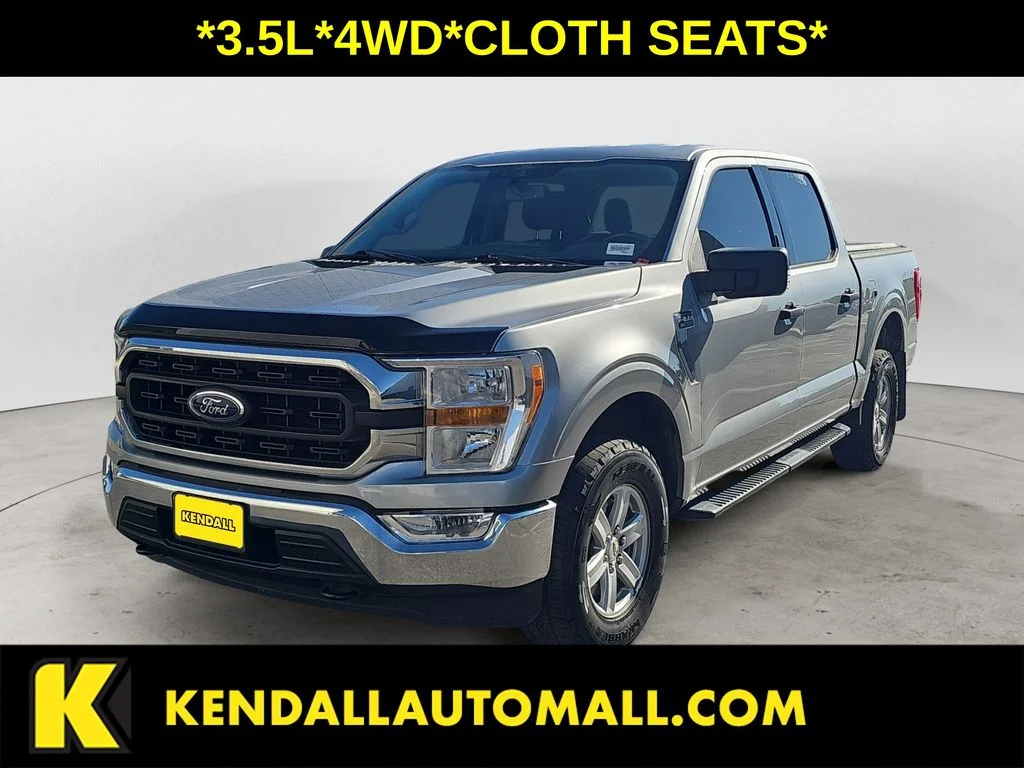 Used 2021 Silver Ford XLT image 1