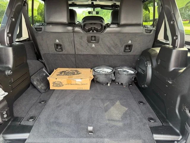 2021 Jeep Wrangler Unlimited Sahara Altitude - Photo 15