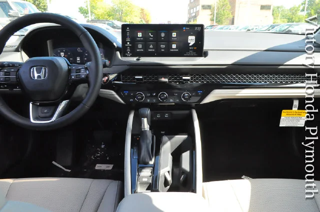 New 2026 Urban Gray Pearl Honda Touring image 14