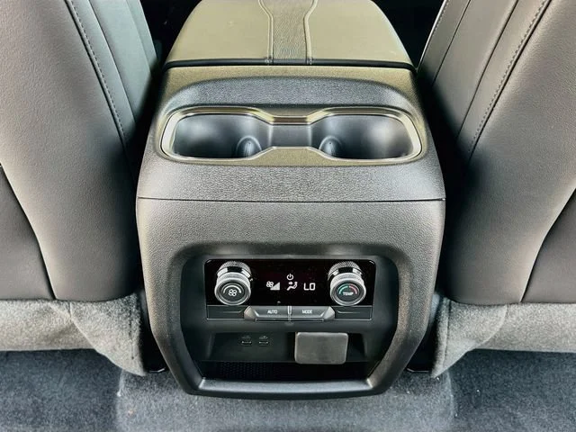 2026 Buick Enclave Preferred - Photo 18