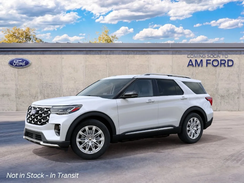 New 2027 Star White Metallic Tri-Coat Ford Platinum™ image 1