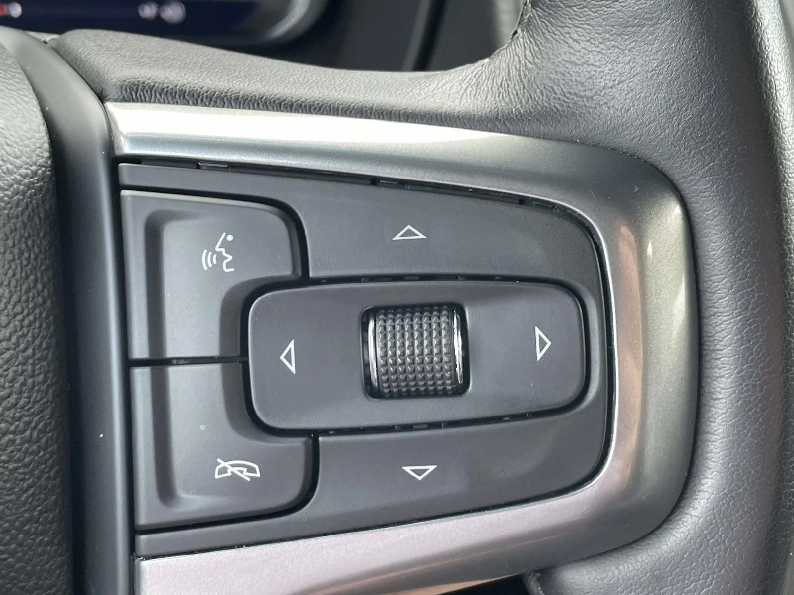 2022 Chevrolet Tahoe Z71 - Photo 29