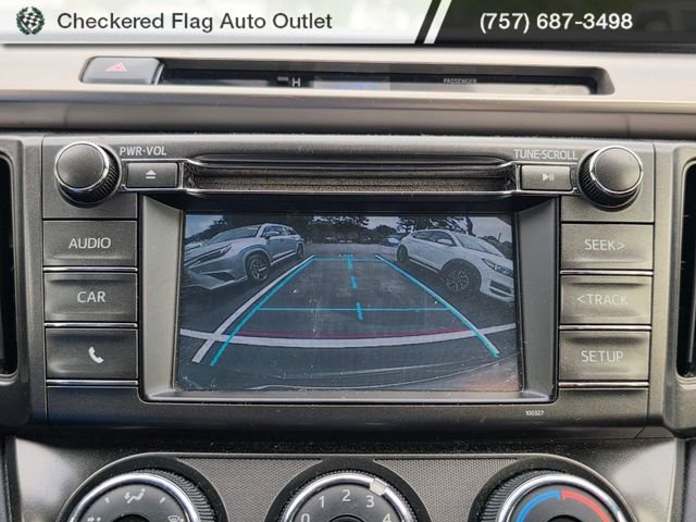 Used 2014 Pyrite Mica Toyota LE image 12