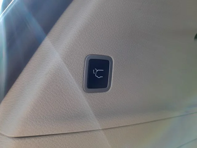 2023 Chrysler Pacifica Touring L - Photo 60