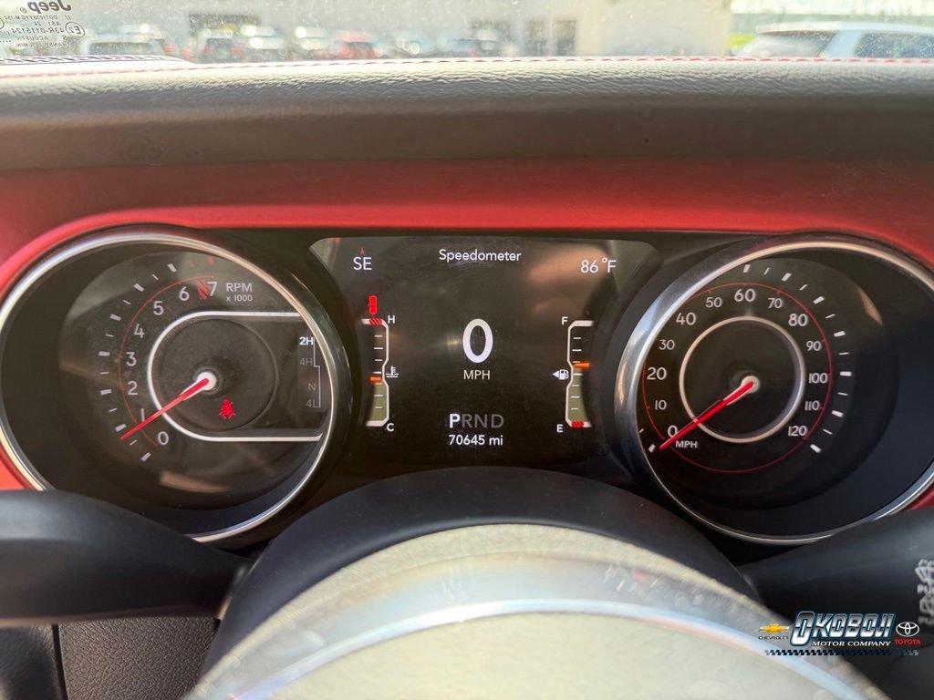 Used 2018 Gray Jeep Unlimited Rubicon image 9