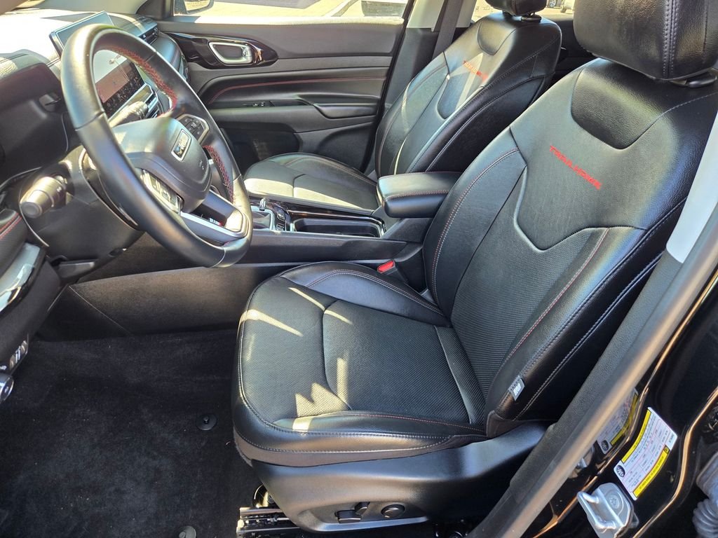 Used 2022 Black Jeep Trailhawk image 14