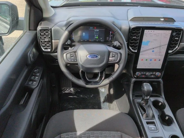 New 2026 Carbonized Gray Metallic Ford XLT image 16