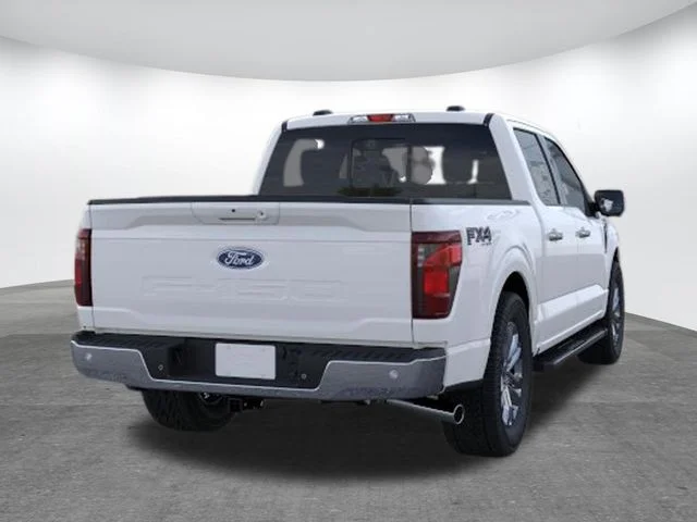 New 2026 Oxford White Ford XLT image 30