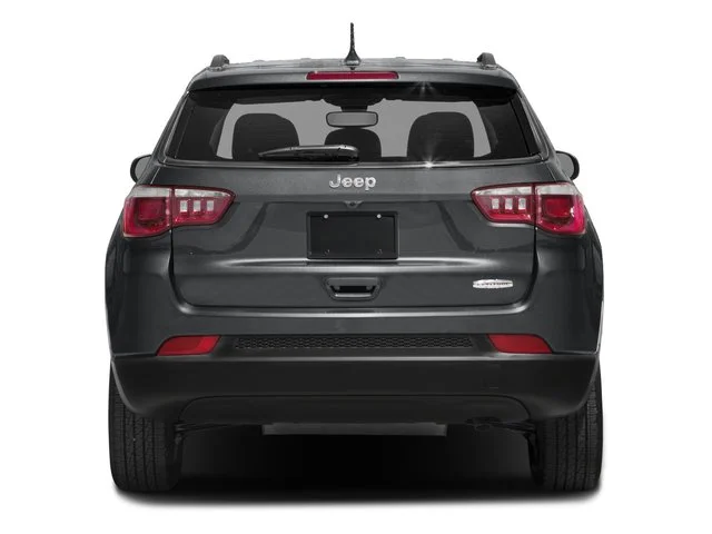 Used 2017 White Clearcoat Jeep Latitude image 8