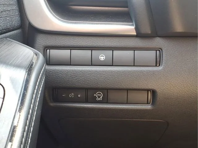 Used 2023 Gray Nissan SV Intelligent AWD image 19