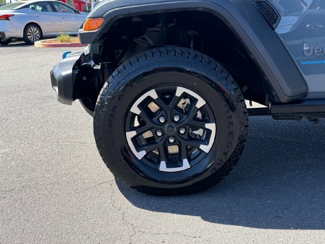 Used 2024 Gray Jeep Rubicon 4xe image 12