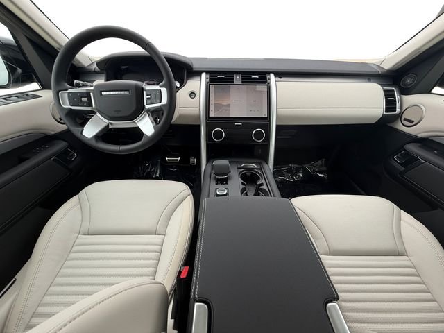 New 2026 Fuji White Land Rover Gemini Edition image 12