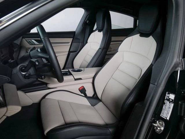 New 2026 Black Porsche 4S image 5