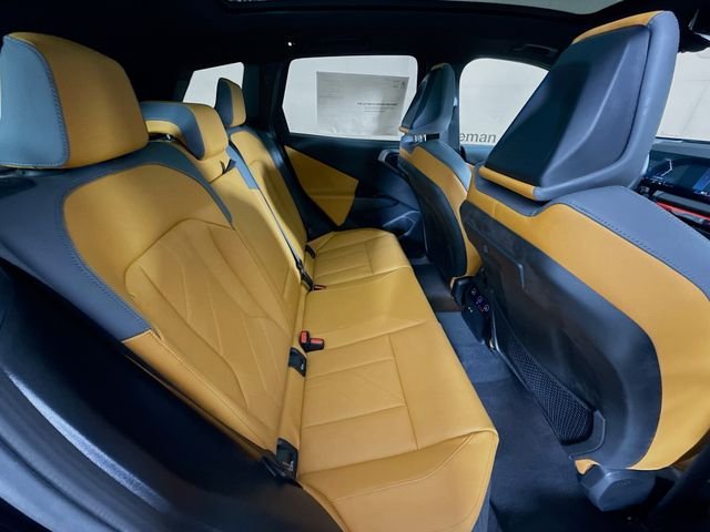 2025 BMW X3 M50 - Photo 27